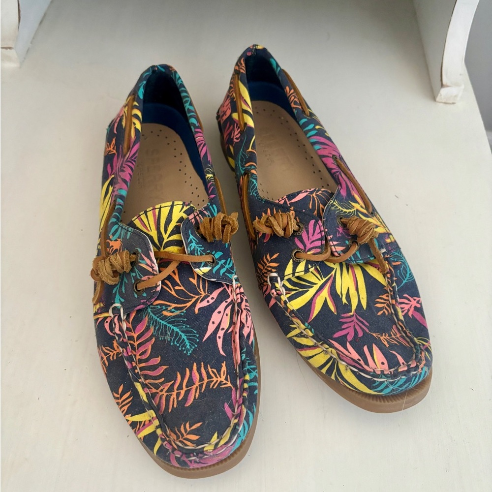 Tropical Print Sperry Topsiders